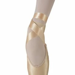 Diva Pointe Shoe By Merlet