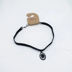 Fizz Jewelry Black Rose Velvet Choker