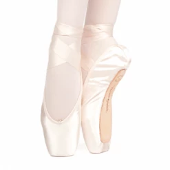 Pointe Shoes Muse By Russian Pointe