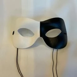 Hees Design Masks Black And White Eye Mask